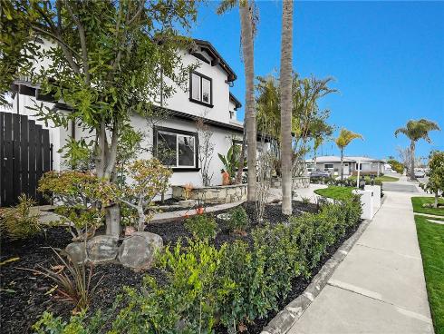 3119 Gibraltar Avenue, Costa Mesa, CA