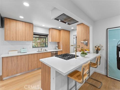 2924 Royal Palm Drive, Costa Mesa, CA