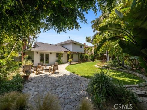 2704 Albatross Drive, Costa Mesa, CA