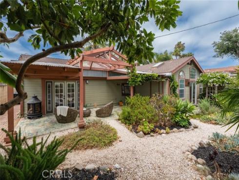 983 Oak Street, Costa Mesa, CA