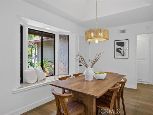 983 Oak Street, Costa Mesa, CA