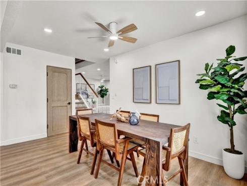 921 Dahlia Avenue, Costa Mesa, CA