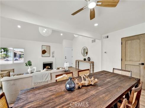 921 Dahlia Avenue, Costa Mesa, CA