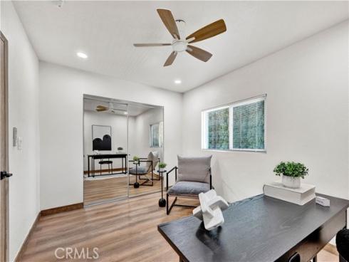 921 Dahlia Avenue, Costa Mesa, CA