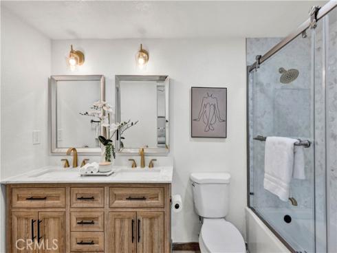 921 Dahlia Avenue, Costa Mesa, CA