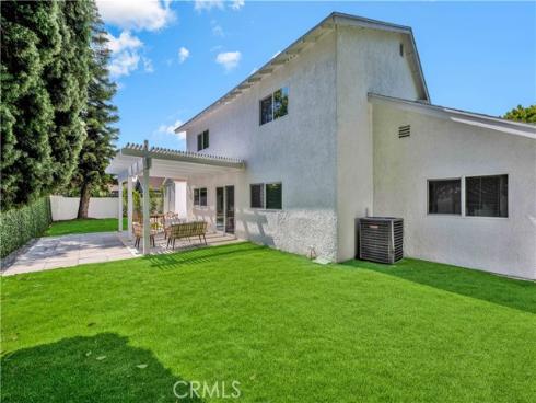 921 Dahlia Avenue, Costa Mesa, CA