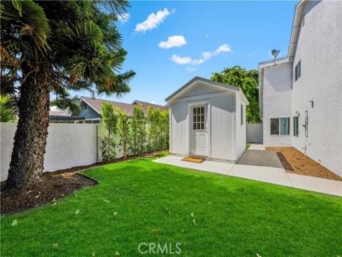 921 Dahlia Avenue, Costa Mesa, CA