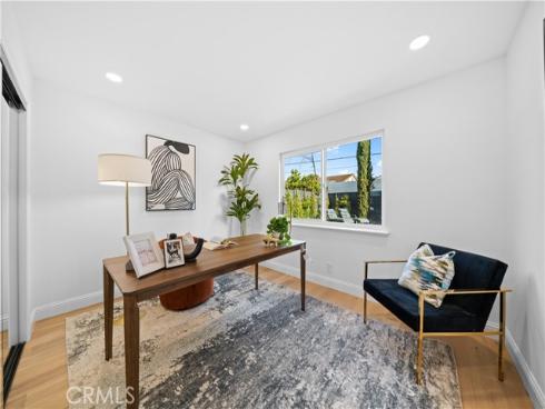 553  Sturgeon   Drive, Costa Mesa, CA