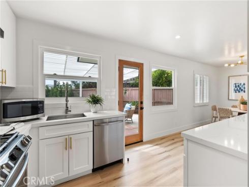 3145 Sicily Avenue, Costa Mesa, CA