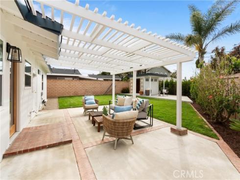 3145 Sicily Avenue, Costa Mesa, CA