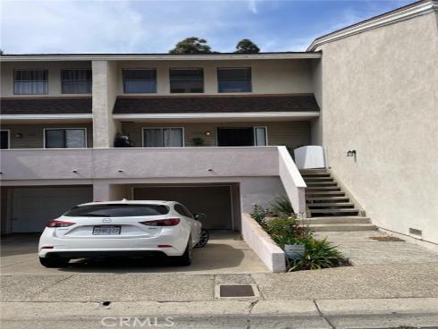 404 Brighton Springs , Costa Mesa, CA