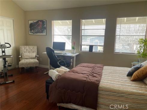 404 Brighton Springs , Costa Mesa, CA