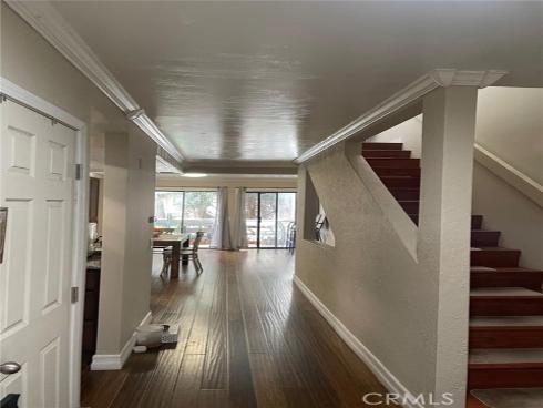 404 Brighton Springs , Costa Mesa, CA