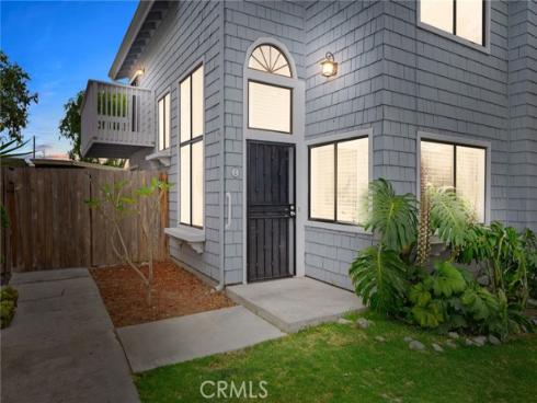 2512 Santa Ana 3 Avenue, Costa Mesa, CA