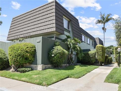 1634 Iowa B Street, Costa Mesa, CA