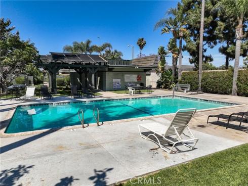 1634 Iowa B Street, Costa Mesa, CA