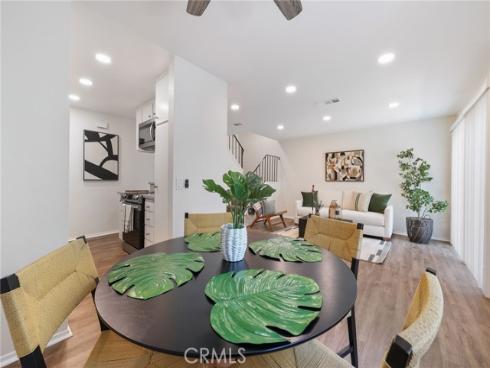 1634 Iowa B Street, Costa Mesa, CA