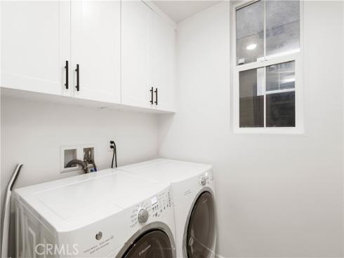 2294 Pacific Avenue, Costa Mesa, CA