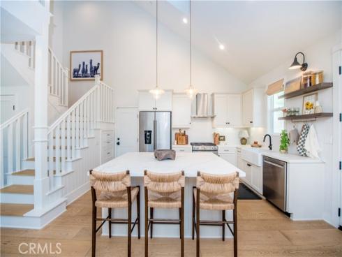 2065 Thurin Street, Costa Mesa, CA