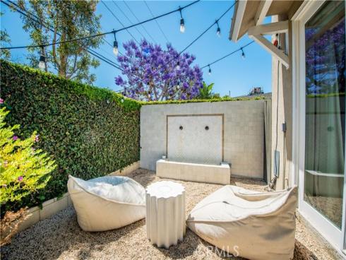 2065  Thurin   Street, Costa Mesa, CA