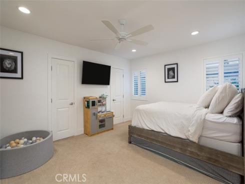 1792 Kenwood Place, Costa Mesa, CA