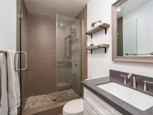 1792 Kenwood Place, Costa Mesa, CA