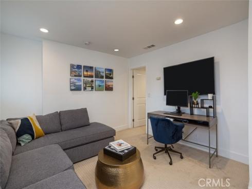 1792 Kenwood Place, Costa Mesa, CA