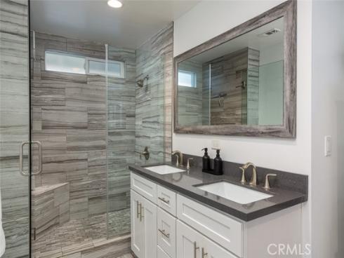 1792 Kenwood Place, Costa Mesa, CA