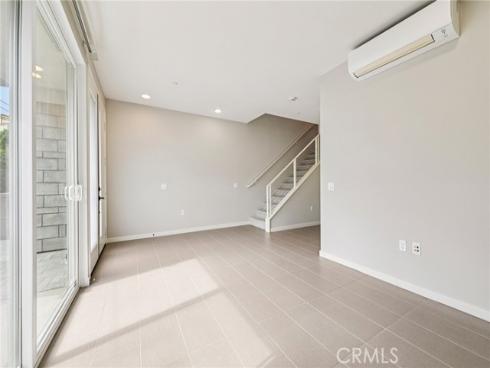 639 Channel Way, Costa Mesa, CA