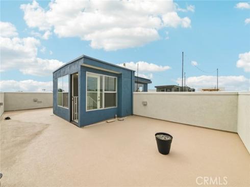 639 Channel Way, Costa Mesa, CA