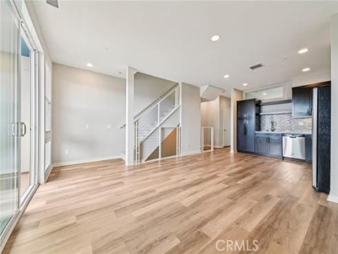 639 Channel Way, Costa Mesa, CA