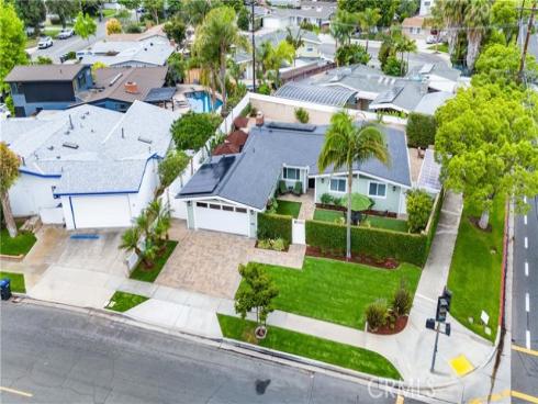 249 Loyola Road, Costa Mesa, CA