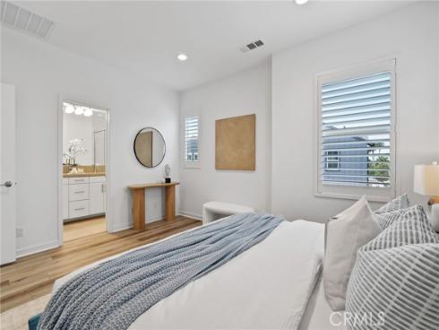 536 Caleigh Lane, Costa Mesa, CA