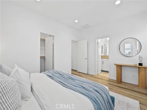 536 Caleigh Lane, Costa Mesa, CA