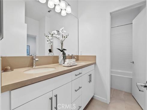 536 Caleigh Lane, Costa Mesa, CA