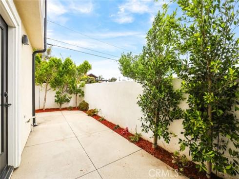 536 Caleigh Lane, Costa Mesa, CA