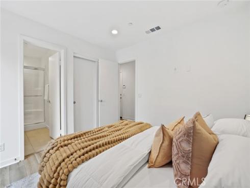 536 Caleigh Lane, Costa Mesa, CA