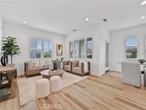 536 Caleigh Lane, Costa Mesa, CA