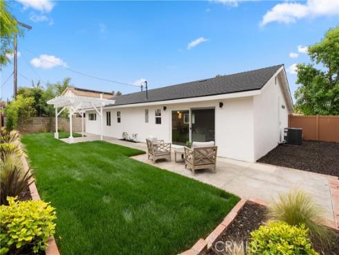 2796 Cibola Avenue, Costa Mesa, CA