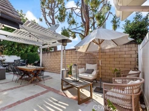 1174  Kingston   Street, Costa Mesa, CA