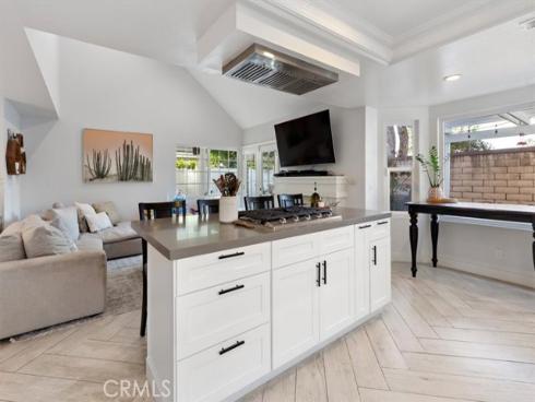 1174  Kingston   Street, Costa Mesa, CA