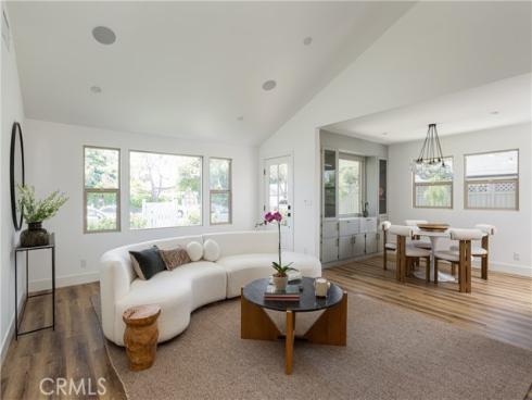 212 E 19th   Street, Costa Mesa, CA