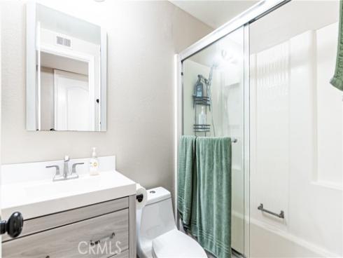 3375 Fuchsia , Costa Mesa, CA