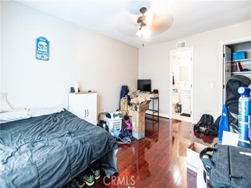 3375 Fuchsia , Costa Mesa, CA