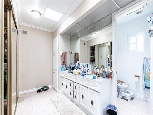 3375 Fuchsia , Costa Mesa, CA