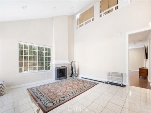 3375 Fuchsia , Costa Mesa, CA