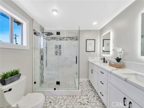 587  Traverse   Drive, Costa Mesa, CA