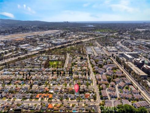 587  Traverse   Drive, Costa Mesa, CA