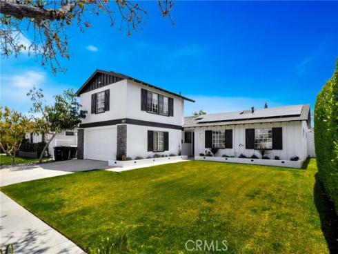 587  Traverse   Drive, Costa Mesa, CA