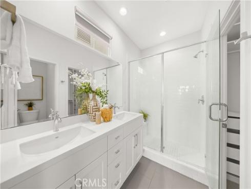 1607 Somerton Dr , Costa Mesa, CA